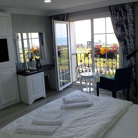 King Butique Hotel Yomra ภายนอก รูปภาพ