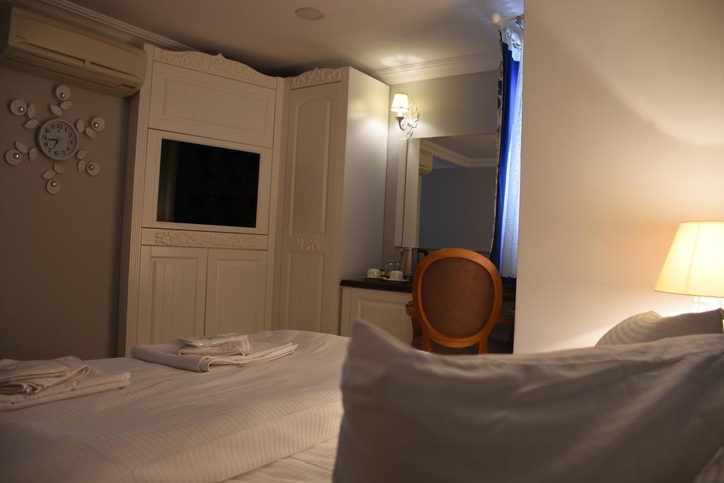 King Butique Hotel Yomra ภายนอก รูปภาพ