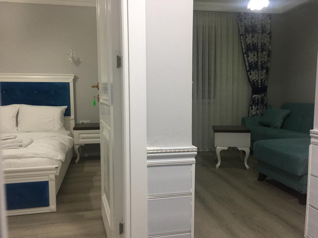 King Butique Hotel Yomra ภายนอก รูปภาพ